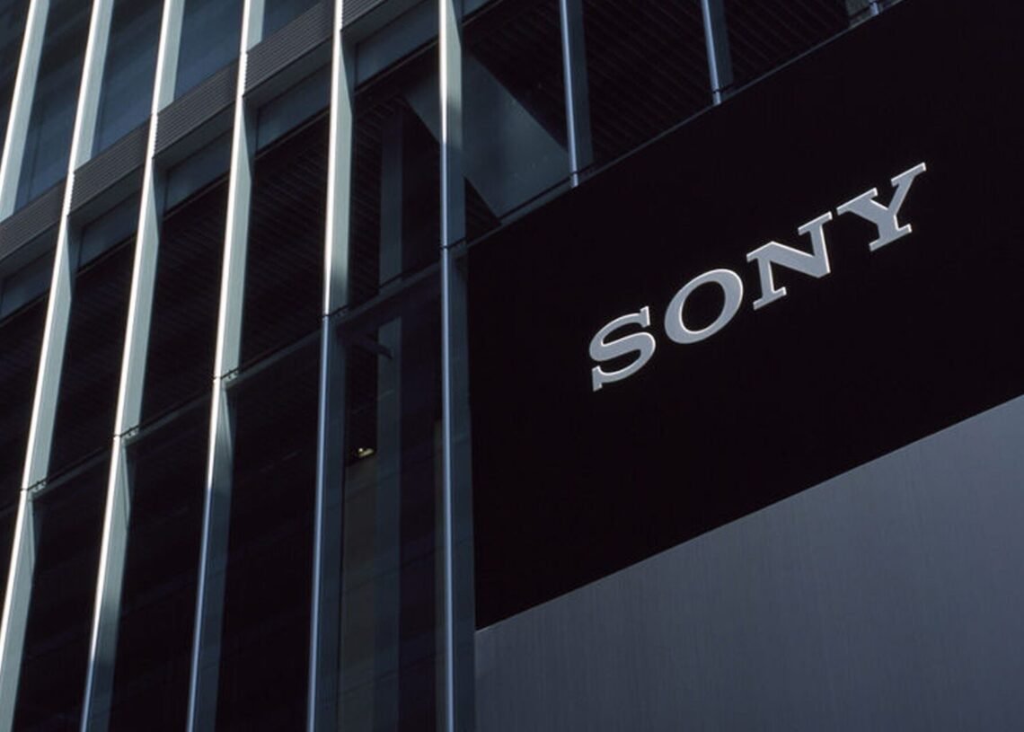 Dari Teknologi ke “Hati” Konsumen Muda, Strategi Besar di Pangsa Pasar Indonesia